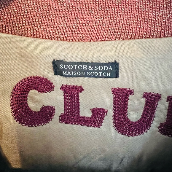 Reversible Club Jacket - Picture 9 of 10